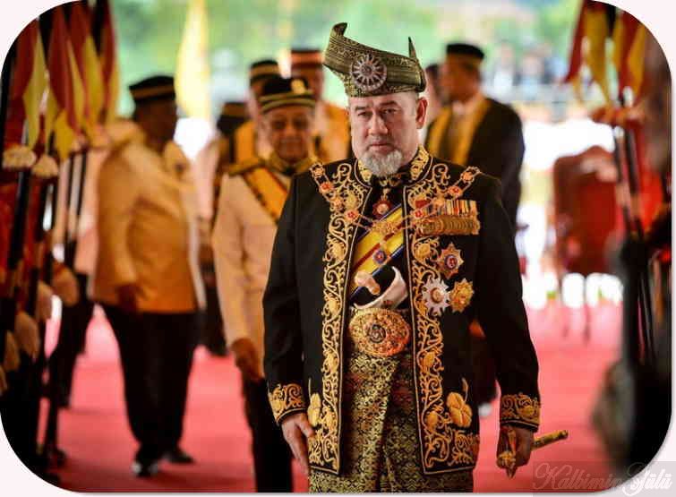 Malezya Sultanı V. Muhammed: Eski nişanlısı pop yıldızı kariyerine başladı