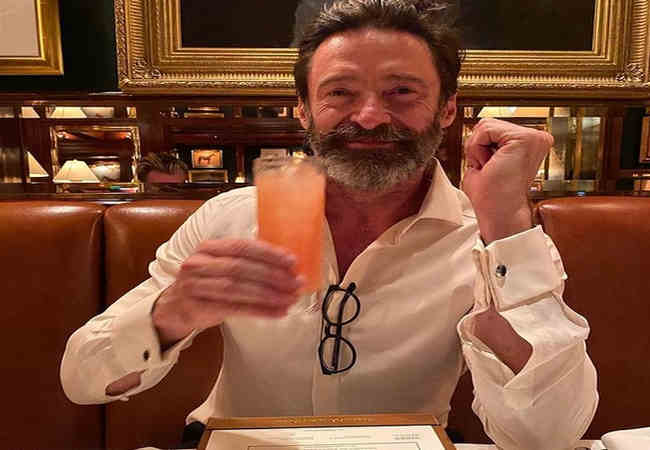 Hugh Jackman: Deborra-Lee ile doğum günü yemeğinde görüldü Hugh Jackman: Deborra-Lee ile doğum günü yemeğinde görüldü