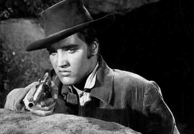 Elvis Presley'in tabancası açık artırmada 200.000 dolara satıldı : Magazin Haberleri!