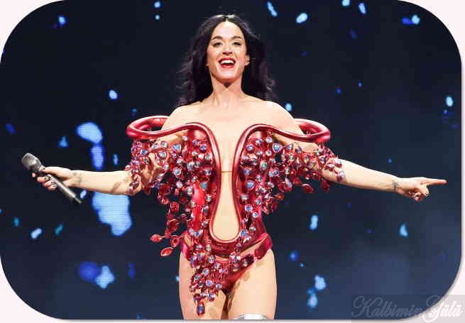 Katy Perry konser sırasında aniden gözyaşlarına boğuldu. : Son Dakika Magazin Haberleri.