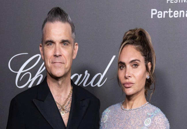 Robbie Williams'ın eşi: Ayda Field hastaneye kaldırıldı - Son Dakika - Magazin Haberleri
