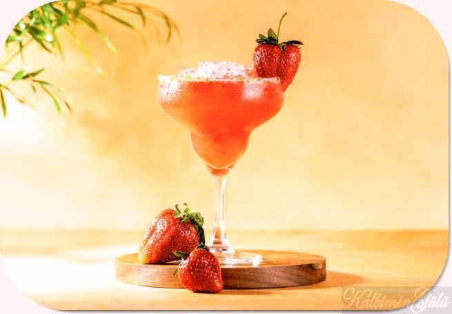 Bahar için mükemmel bir içecek: Bu dondurulmuş Lillet için sadece 3 malzemeye ihtiyacınız var. : Kalbimin Gülü Yemek Tarifi