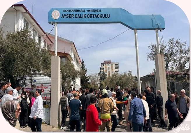 Ünlüler Okul saldırılarında hayatını kaybedenler için taziye mesajları. : Son Dakika Magazin Haberleri.