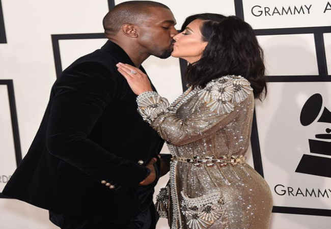 Boşanma öncesi sınırları yıktı geçti! Kim Kardashian bu kez tamamen soyundu. - Magazin Haberler