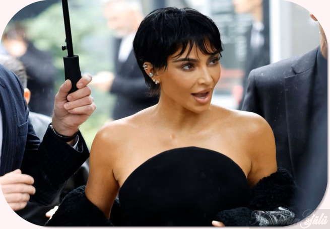 Kim Kardashian Paris’te peri kesim saçıyla şaşırttı! : MODA ve GÜZELLİK.