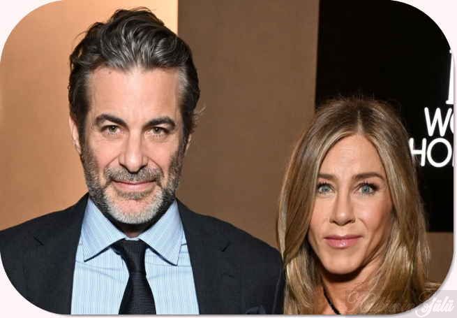 Jennifer Aniston: Jim ile ilişki krizi mi? Fotoğraflar gerçeği ortaya koyuyor.