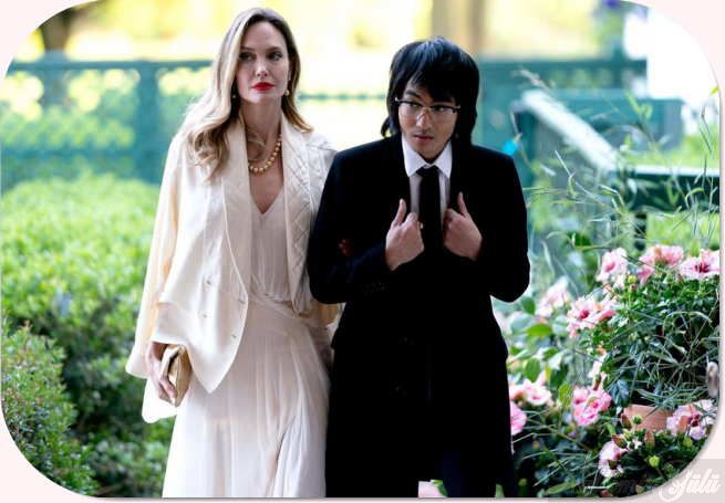 Maddox_Jolie_Pitt_Artik_Babamin_Soy_Adini_kullanmak_istemiyorum