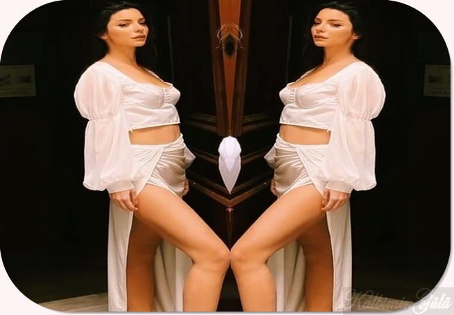 Merve Boluğur, özel içerikleri aylık 59,99 TL karşılığında yayımlayacak..
