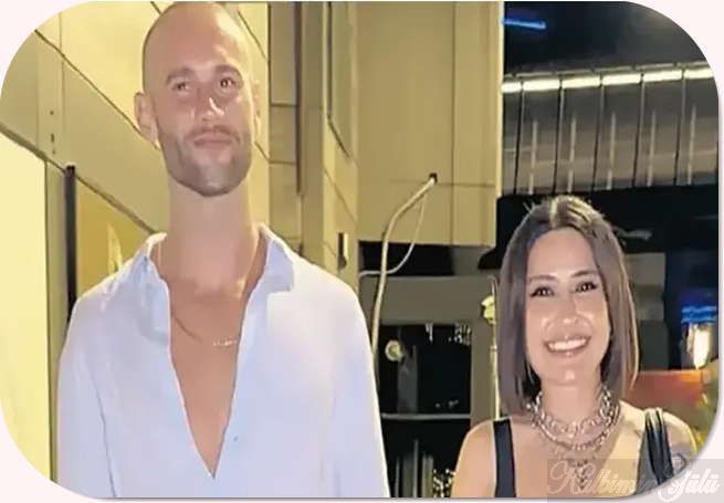Melek Mosso bir İspanyol’a gönlünü kaptırdı; ilk kez el ele görüntülendi!.