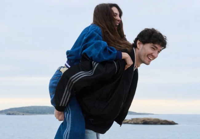  Ebru Şahin'in Çocuk Sahibi Olma Konusundaki Açıklaması: Ailemizi Genişletmeyi Planlıyoruz.