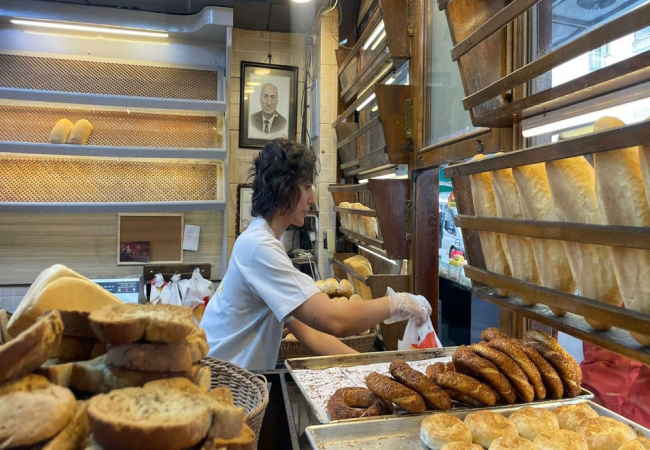 Öztaş’ın “Ben ekmeğimi buldum” sözlerinin ardından, ABD’de yaşayan iş insanı Sezgin Baran Korkmaz’dan “Kendi fırınını açmaya karar verirse sermayesi benden” çıkışı geldi.