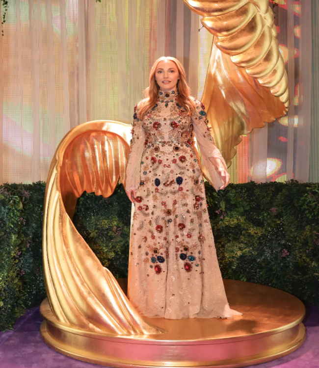 Meryem Uzerli Moda Tarihine Geçti: Haute Couture Tasarım İlk Kez Onunla Sahnedeydi.