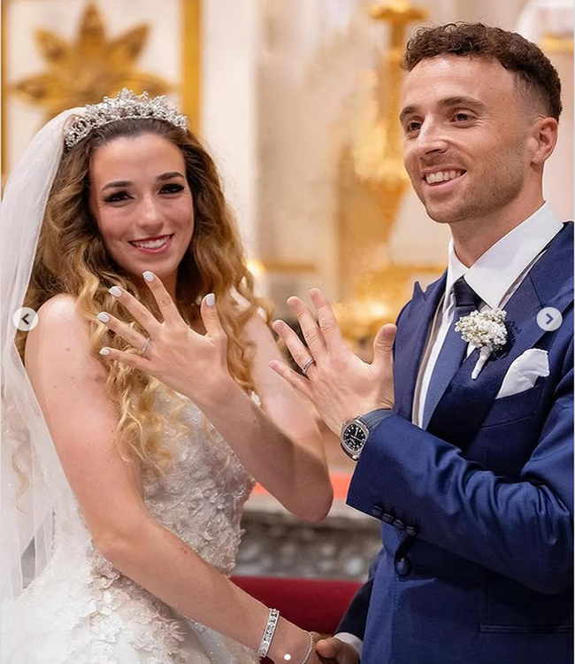 futbol dünyası Diogo Jota'nın yasını tutuyor.
