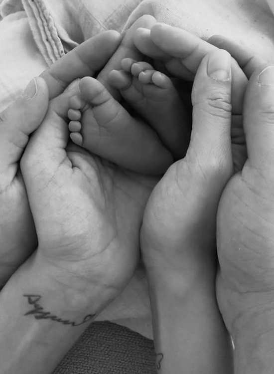 Mesut Özil yeniden baba oldu; üçüncü çocuğu dünyaya geldi!.