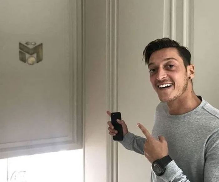 Mesut Özil'in 35 milyon Euroluk malikanesi