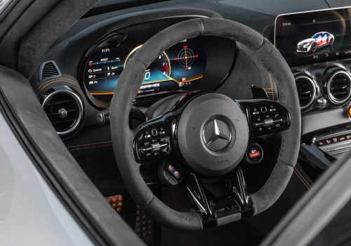 Mercedes-AMG-GT Black Serisi ucak gibi