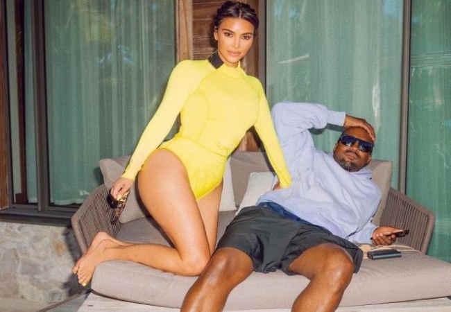 Boşanma öncesi sınırları yıktı geçti Kim Kardashian bu kez tamamen soyundu - Magazin Haberler