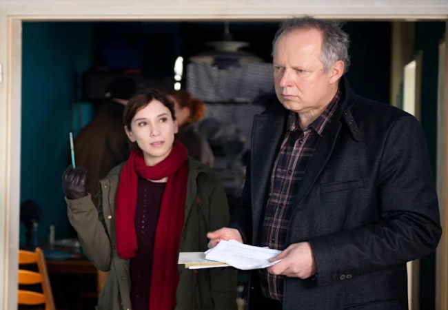 Sibel Kekilli, yedi yıl boyunca (2010'dan 2017'ye kadar) *Tatort*'ın Kiel baskısında Axel Milberg (69) ile birlikte Komiser Sarah Brandt'ı canlandırdı.